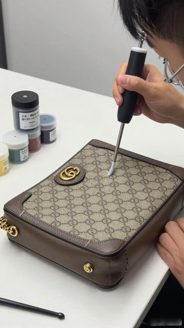 gucci包包油边修复_古驰包油边磨损能去专柜保养吗_GUCCI古驰包包边油修复翻新维修